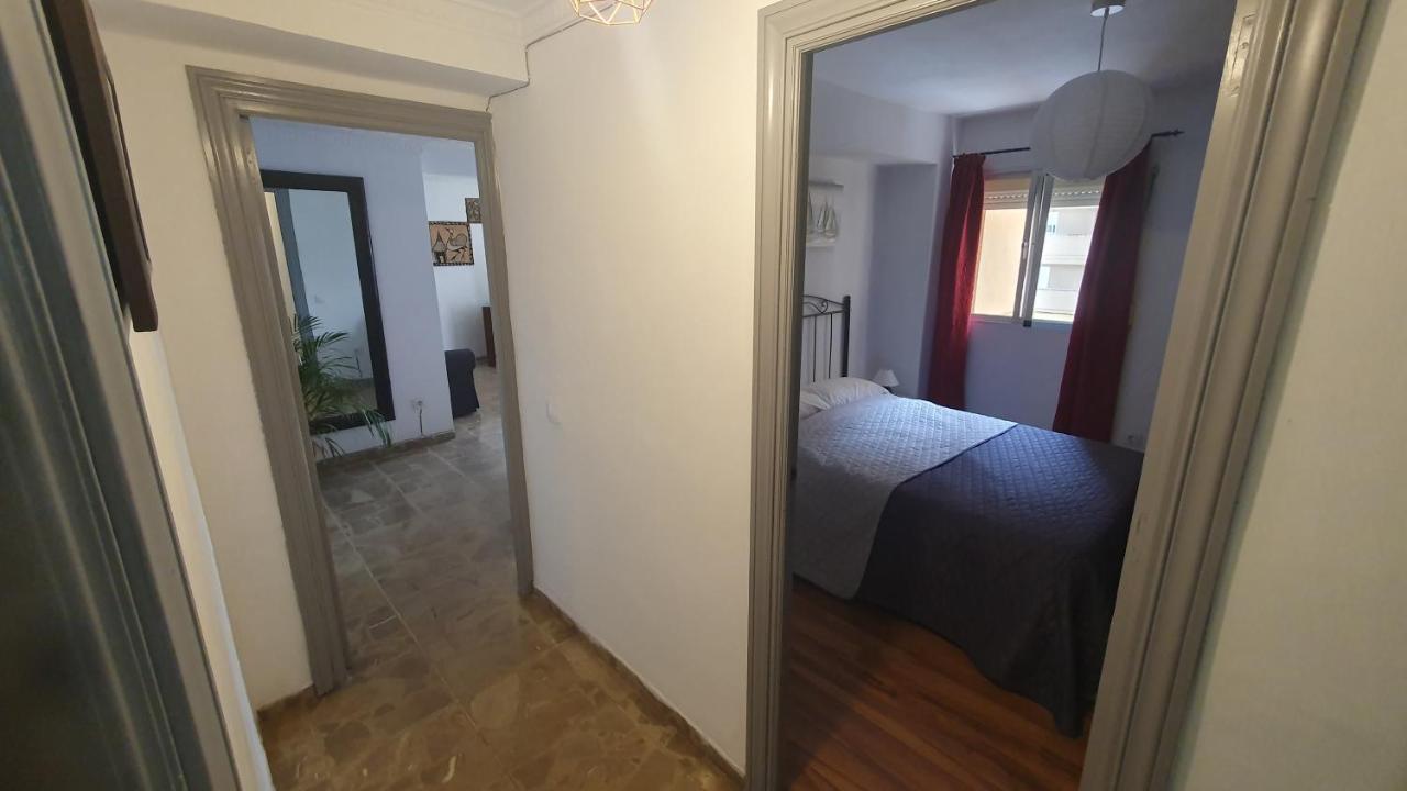Visit Gibraltar Stay In La Linea For Less! La Línea de la Concepción 외부 사진